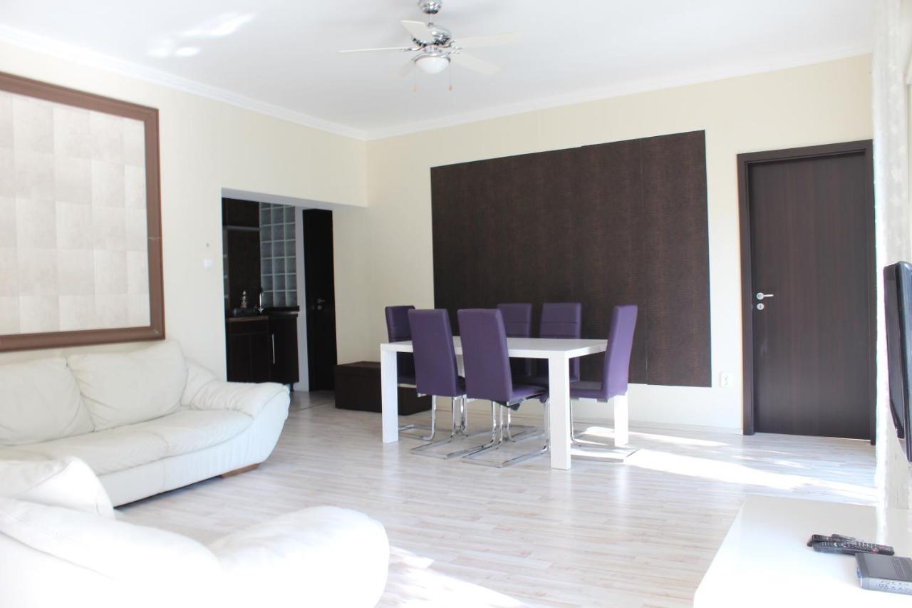 דירות שיופוק Medlin Apartman מראה חיצוני תמונה